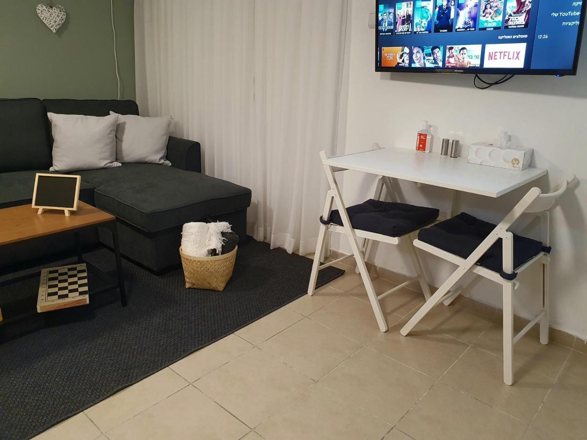 אצל זיו Leilighet Ramat Gan Eksteriør bilde